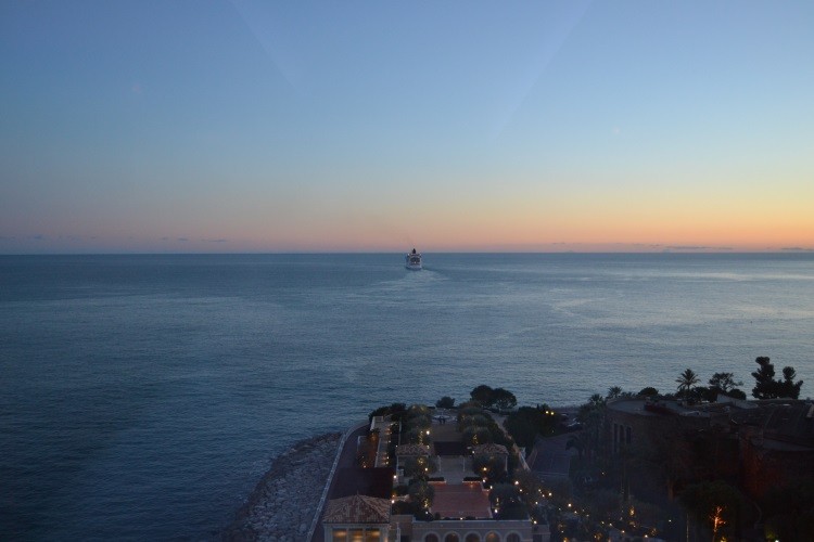 Vue sur la mer depuis le Monte Carlo Bay